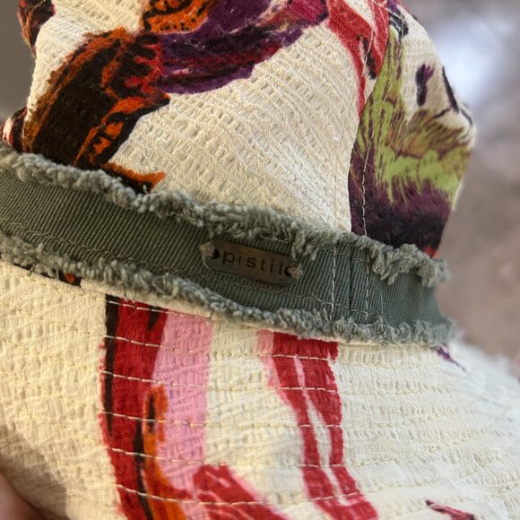 Floral Pistil Bucket Hat Cream Red Pink Flowers Khaki Band Boho Resort Wear - Picture 9 of 9